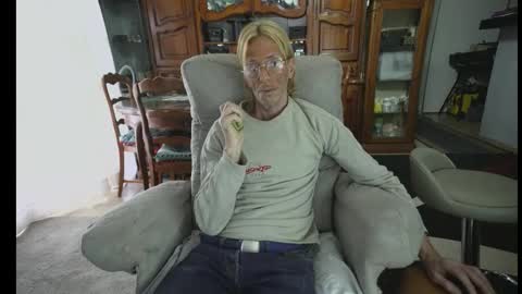 jeff online show from February 17, 9:30 am