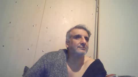 0luvmonkey online show from March 20, 10:37 pm