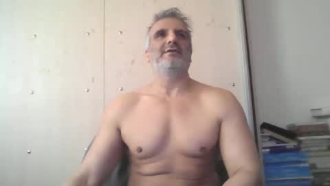 0luvmonkey online show from September 27, 4:16 pm