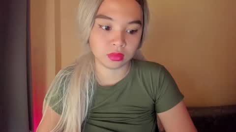 0wwlo0k online show from October 2, 4:44 am