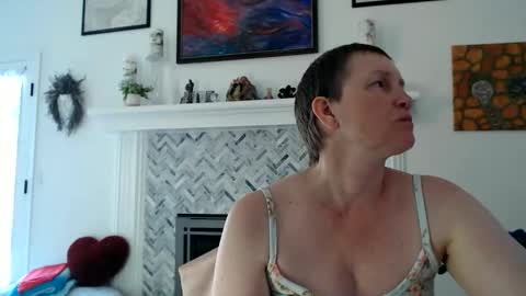 Aurora Willows online show from May 9, 4:35 pm