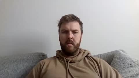 123holt123 online show from February 27, 7:17 pm