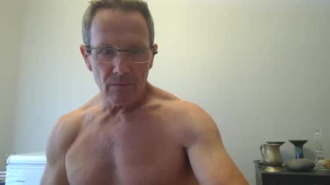 13glanmorfa online show from October 24, 3:02 pm