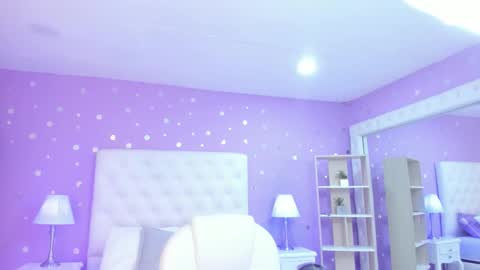 Snapshot of 15_scarlette chatting on October 18, 3:44 am Scarlette online show from October 18, 3:44 am