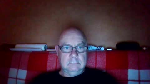 Snapshot of 17revox chatting on October 28, 7:48 pm 17revox online show from October 28, 7:48 pm