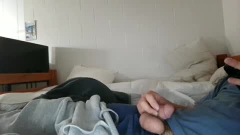 18skinnypee online show from March 3, 1:45 am