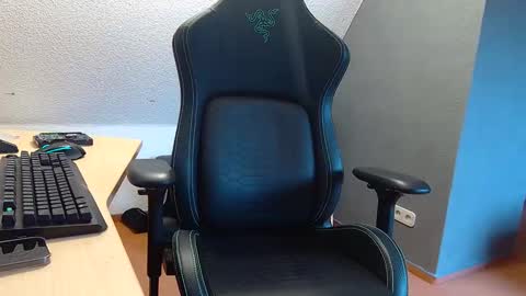 19andre90 online show from September 10, 6:03 am