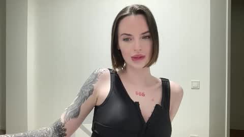 DOVE online show from November 12, 9:50 pm