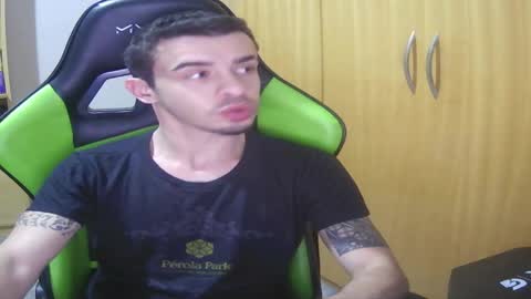 1good_vibes1 online show from June 1, 4:36 am