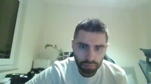 kam online show from December 3, 3:28 pm