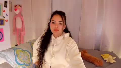 laiaa rivas online show from July 13, 2:48 am
