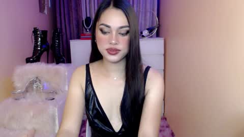 1miracle_tranny online show from October 5, 11:45 pm