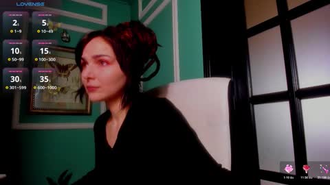 Moona  online show from February 3, 7:46 am