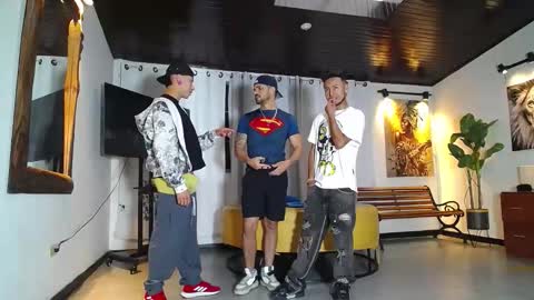 pushman online show from April 14, 11:46 am