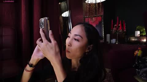 Rei online show from November 9, 9:28 pm