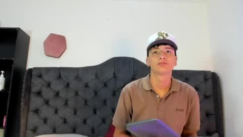 1Threestar online show from April 15, 10:43 pm