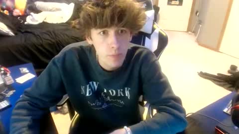 2004twink online show from May 12, 5:38 am