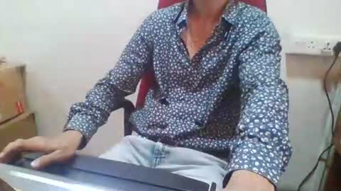 Snapshot of 2277harsh chatting on September 24, 9:16 am 2277harsh online show from September 24, 9:16 am