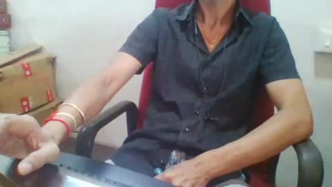 Snapshot of 2277harsh chatting on September 10, 8:37 am 2277harsh online show from September 10, 8:37 am