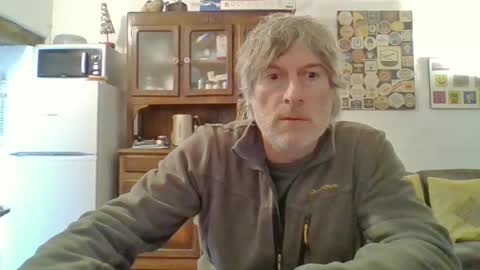 22esserre online show from December 2, 12:36 pm