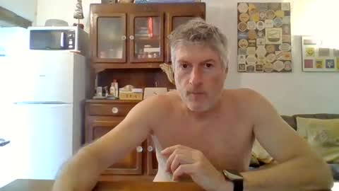 22esserre online show from July 1, 11:30 am