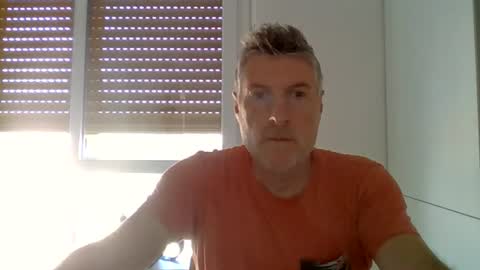 22esserre online show from July 17, 1:24 pm