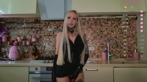     30 NOV  online show from April 3, 11:50 am