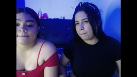 2moons_full_of_love online show from November 1, 11:37 pm