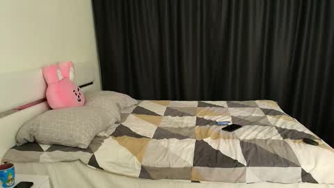 Eleot online show from October 28, 1:23 pm