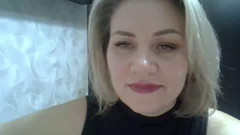 3susie online show from January 11, 6:47 pm