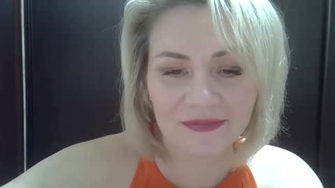 3susie online show from December 22, 3:08 pm