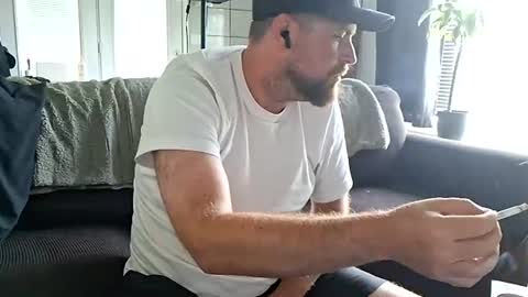 420happydaz online show from June 20, 8:15 pm