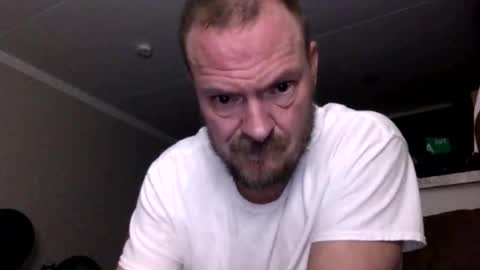 4djmoore online show from January 17, 10:35 am