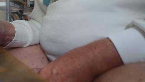 4skin44skin online show from December 19, 2:56 am