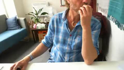 555tony555 online show from February 26, 3:46 am