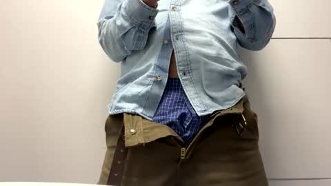 555tony555 online show from March 10, 1:43 am