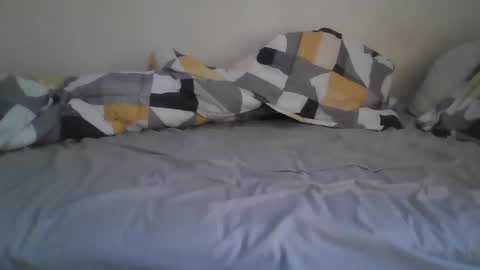 5ar5rooooov online show from February 9, 8:21 am