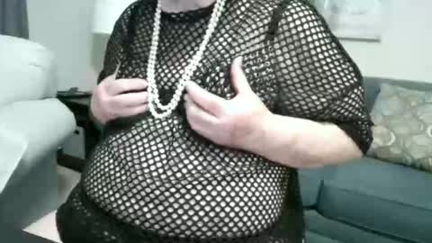 Missy online show from April 4, 1:07 pm