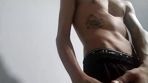 andrew online show from November 18, 4:26 am