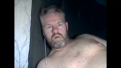 81jonnyx online show from November 29, 8:00 am