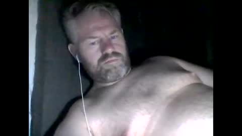 81jonnyx online show from December 21, 1:01 am