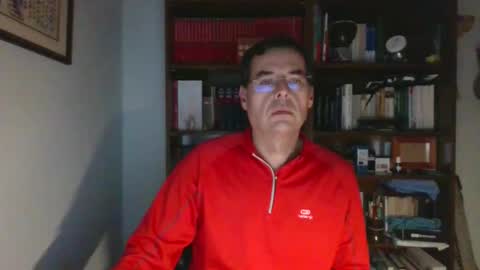 8age online show from December 1, 11:47 pm