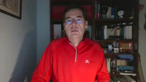 8age online show from November 30, 9:44 pm