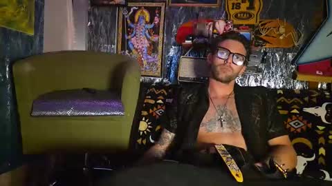 EvelDicknievel1 online show from January 14, 9:28 am