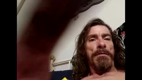 8intenn online show from March 10, 9:02 am