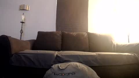 989guy online show from June 15, 11:19 pm