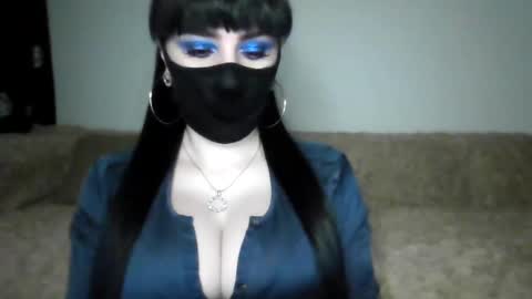 Adela online show from January 5, 3:45 pm