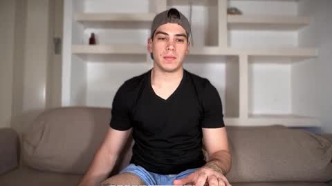 Snapshot of _aesthetic chatting on September 15, 10:17 am _aesthetic online show from September 15, 10:17 am