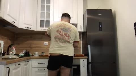 Alan online show from December 4, 7:13 pm