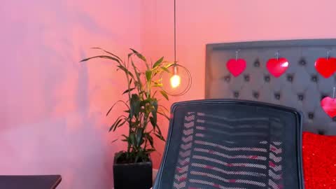  Alline Hall   online show from February 13, 11:50 am